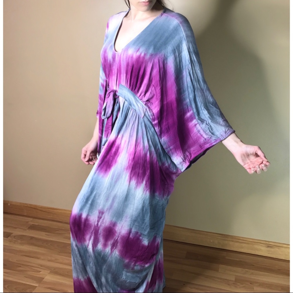 Oversized Tie Dye Maxi Dress - Picture 7 of 8